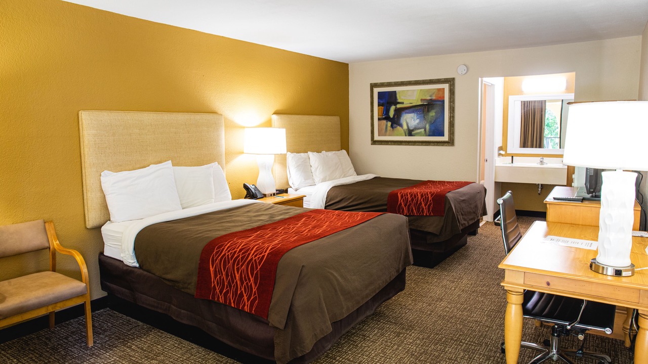 Photo of Bedroom in Helenwood
