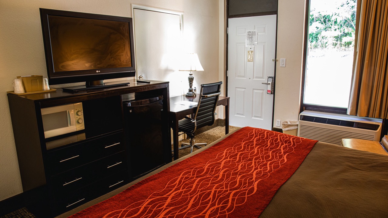 Photo of Bedroom in Helenwood