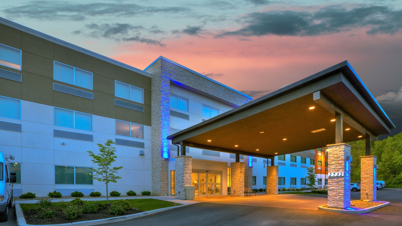 Photo of Buildings in New Castle