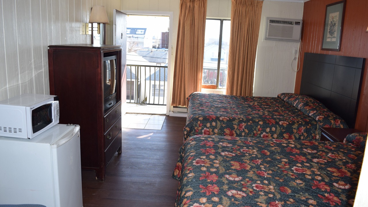Photo of Bedroom in Seaside Heights