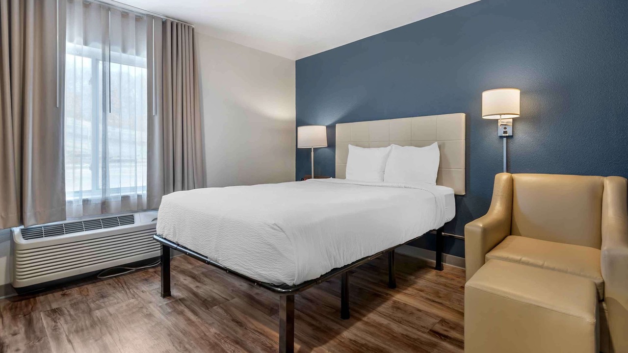 Photo of Bedroom in Cranberry Township