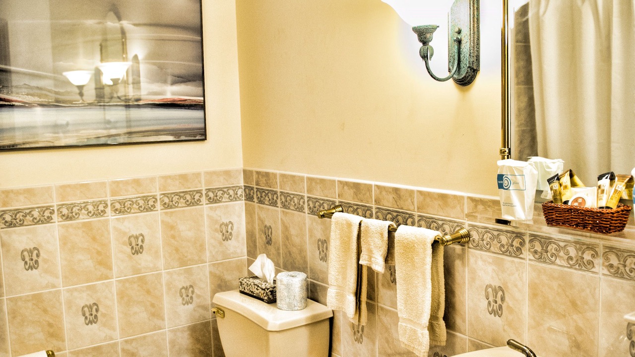 Photo of Bathroom in Reading