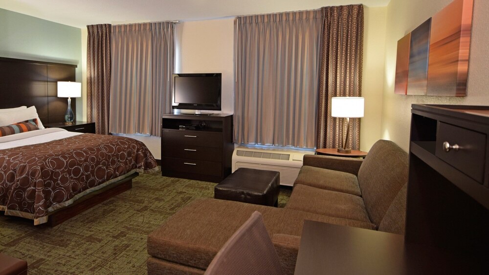 Photo of Bedroom in Beckett Ridge