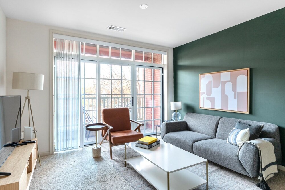 Photo of Livingroom in Lyon Park