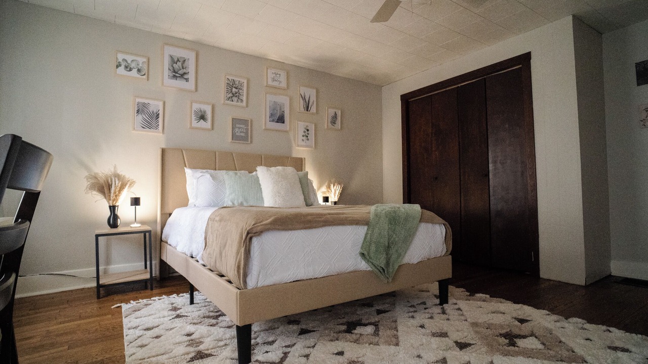 Photo of Bedroom in Bloomfield