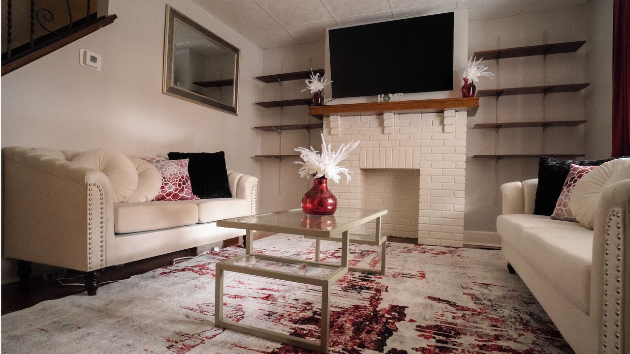 Photo of Livingroom in Bloomfield