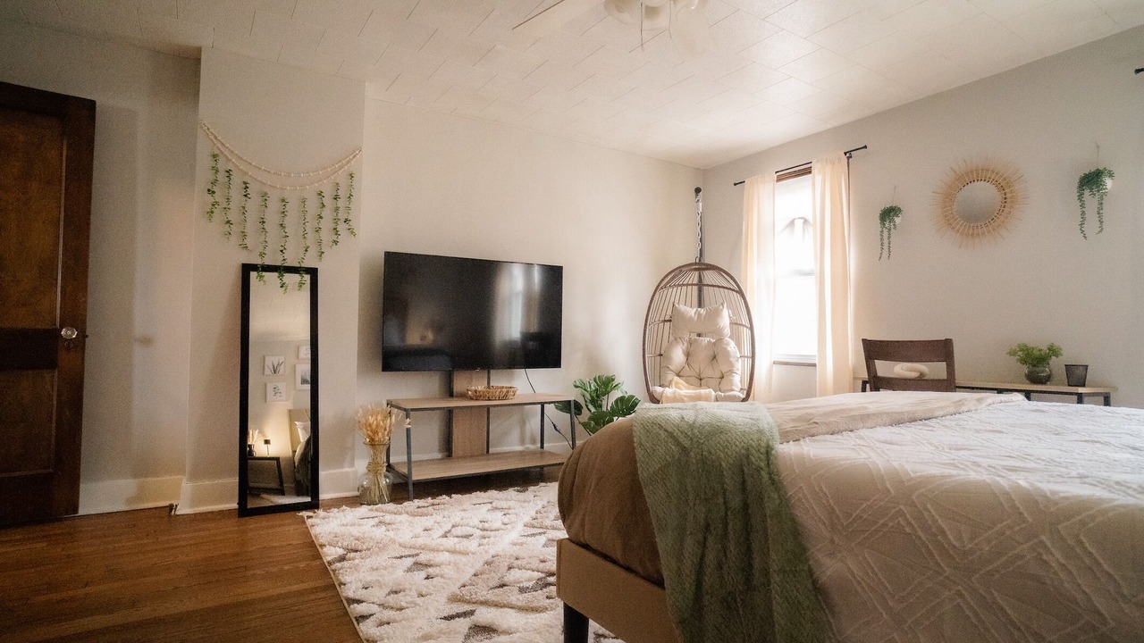 Photo of Bedroom in Bloomfield
