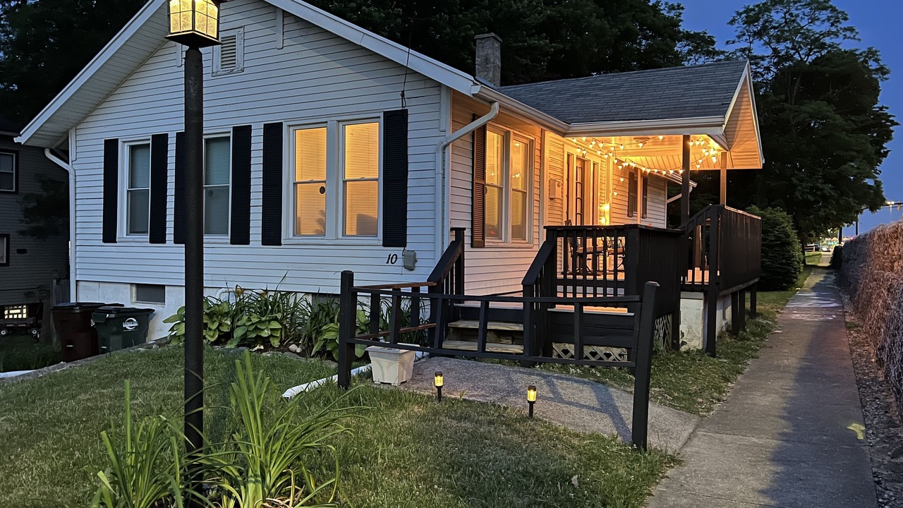 Photo of Outdoor in Englewood