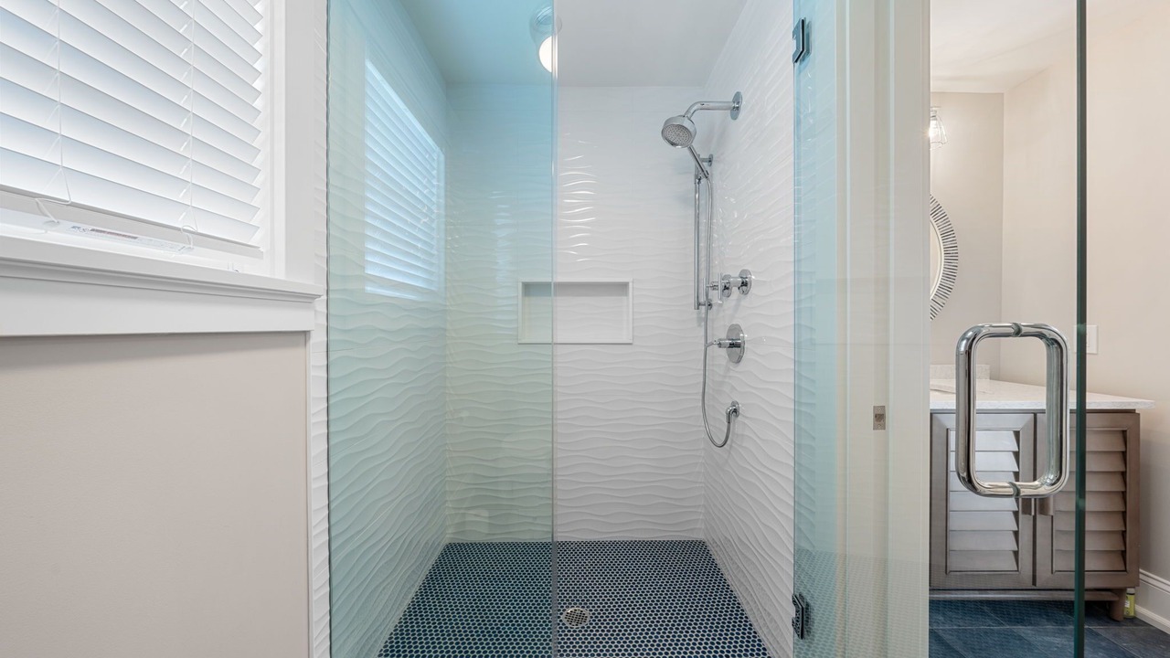 Photo of Bathroom in Stone Harbor