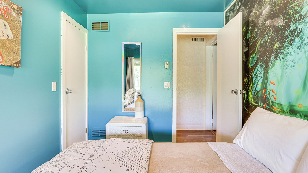 Photo of Bedroom in Newton