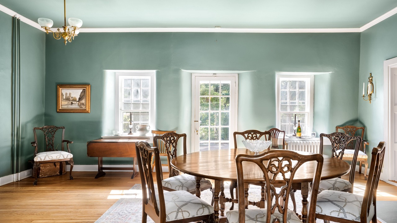 Photo of Livingroom in Blue Ridge