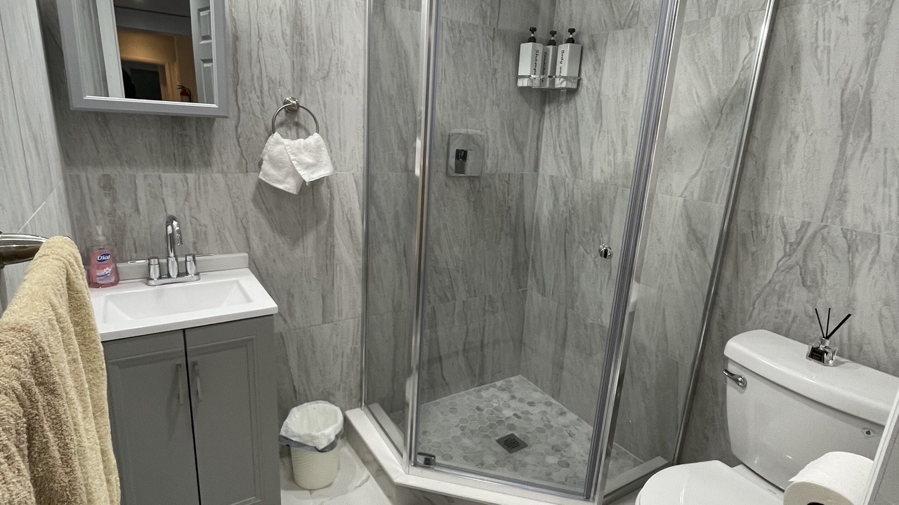 Photo of Bathroom in North Bergen