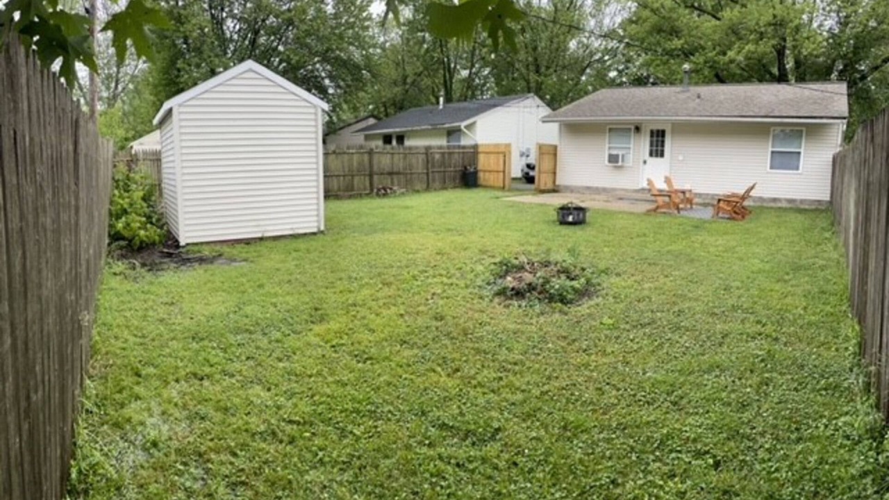 Photo of Outdoor in Madison-on-the-Lake