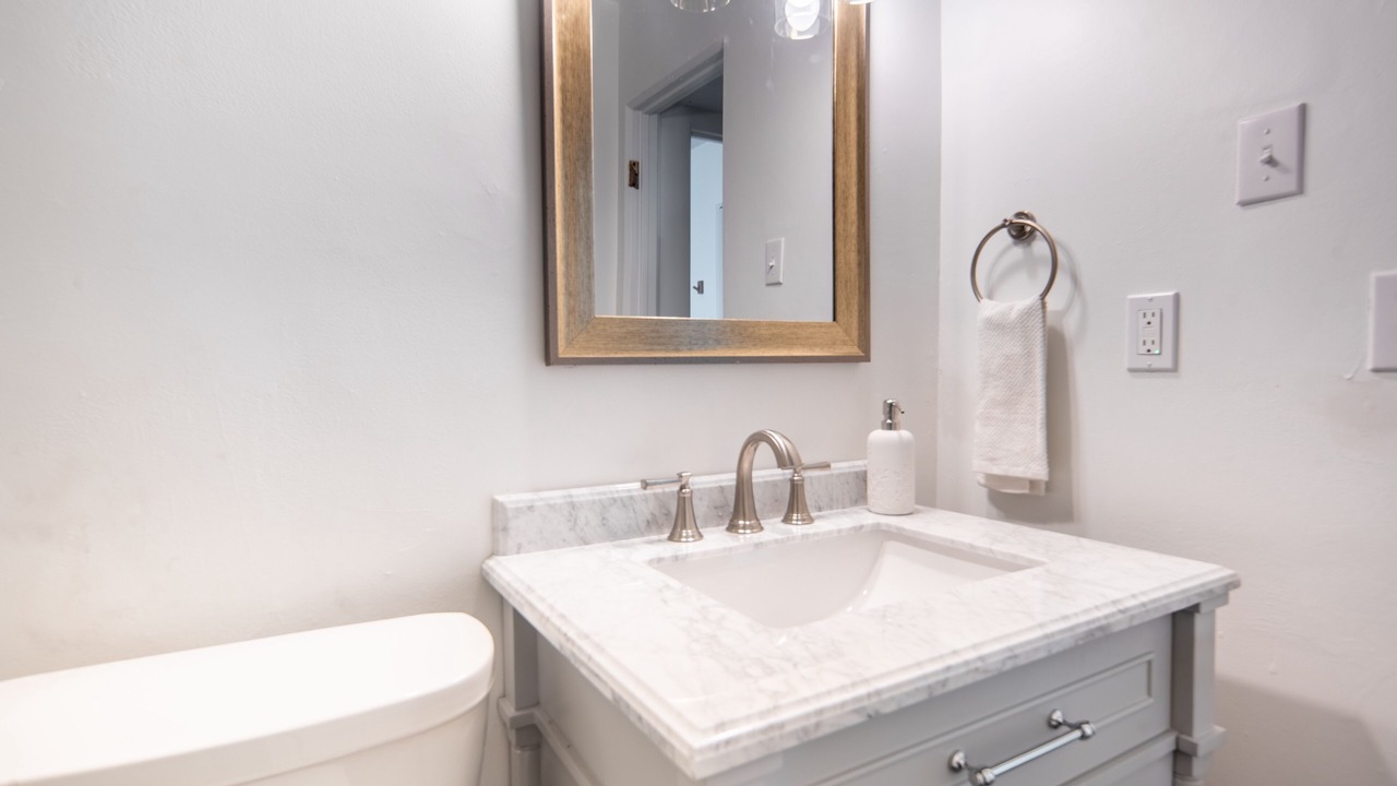 Photo of Bathroom in Madison-on-the-Lake