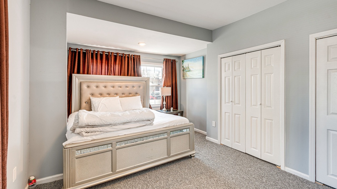 Photo of Bedroom in Linden