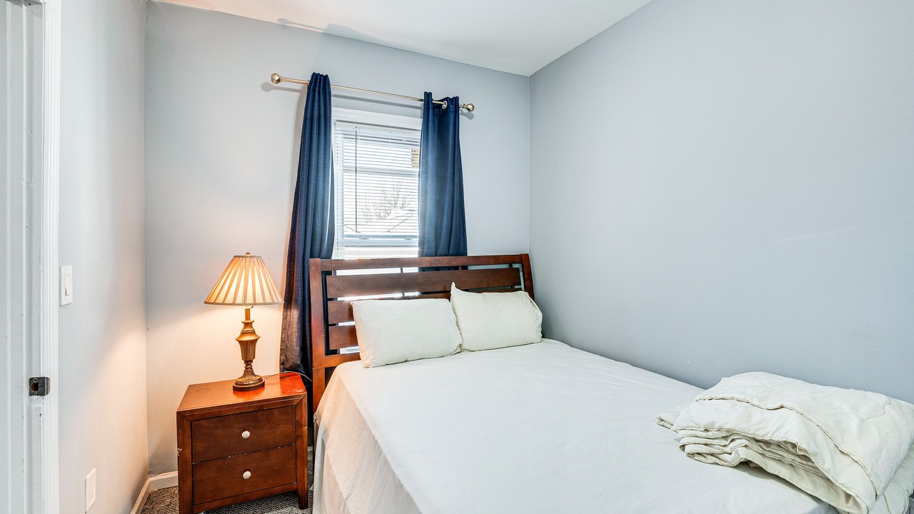 Photo of Bedroom in Linden