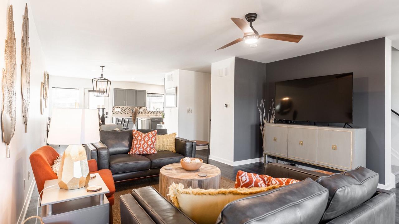 Photo of Livingroom in Dayton