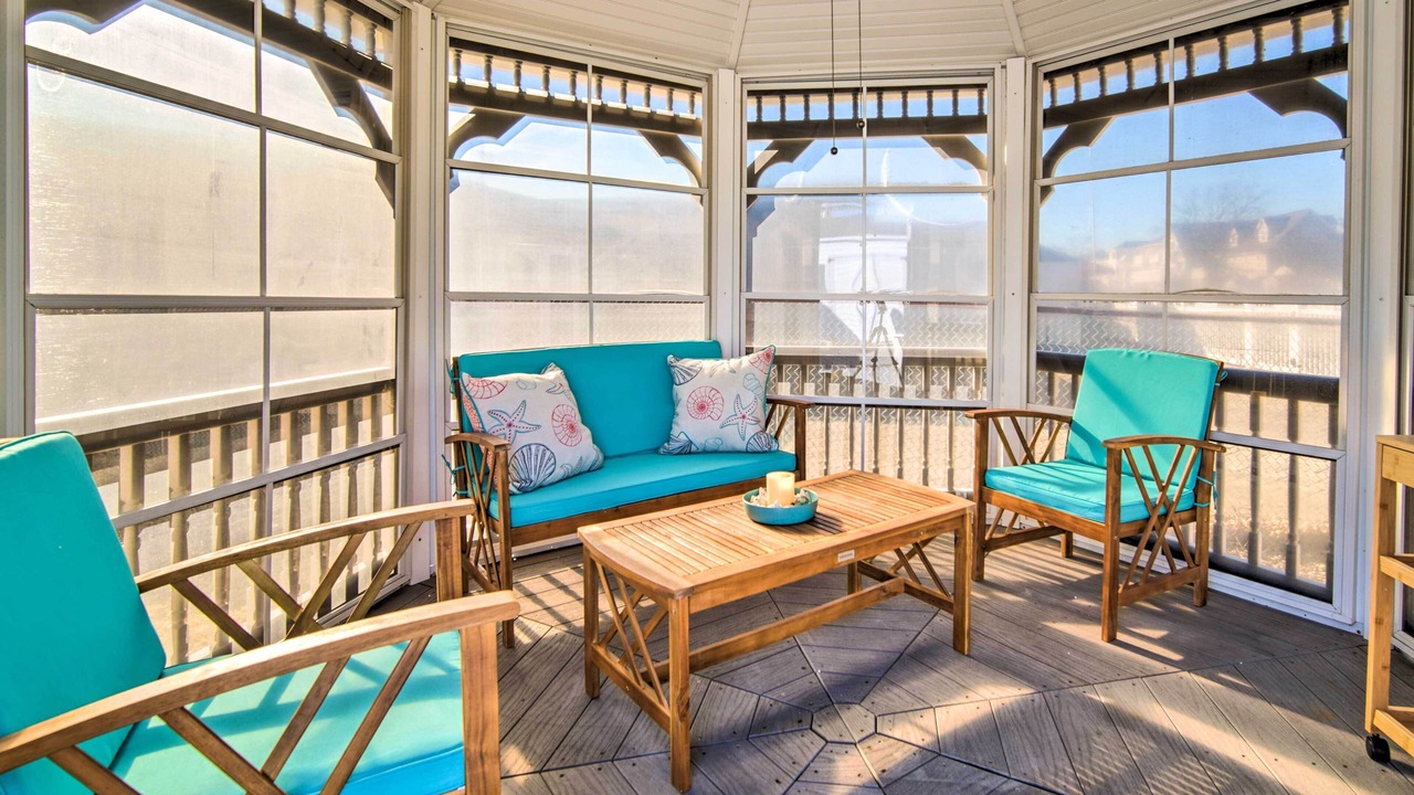 Photo of Livingroom in Beach Haven West