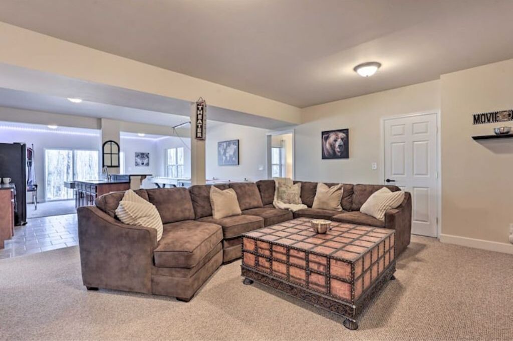 Photo of Livingroom in Lackawaxen