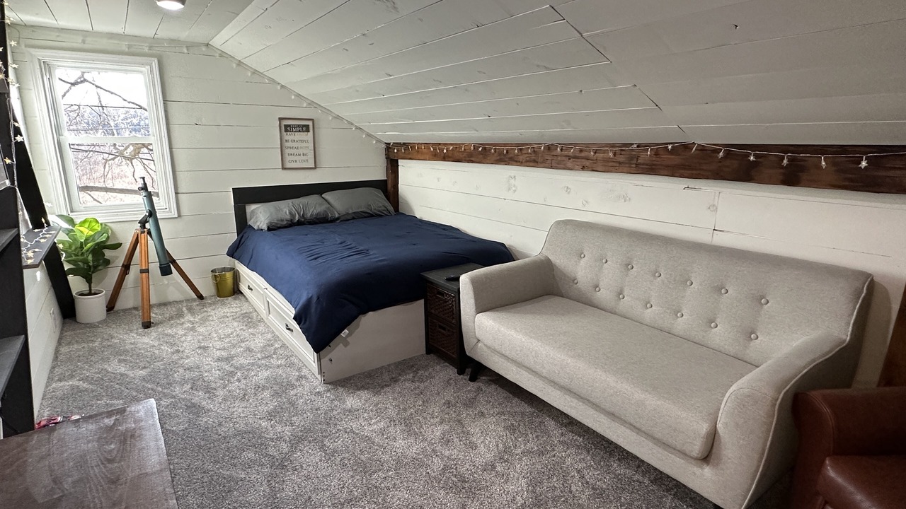 Photo of Bedroom in Burghill