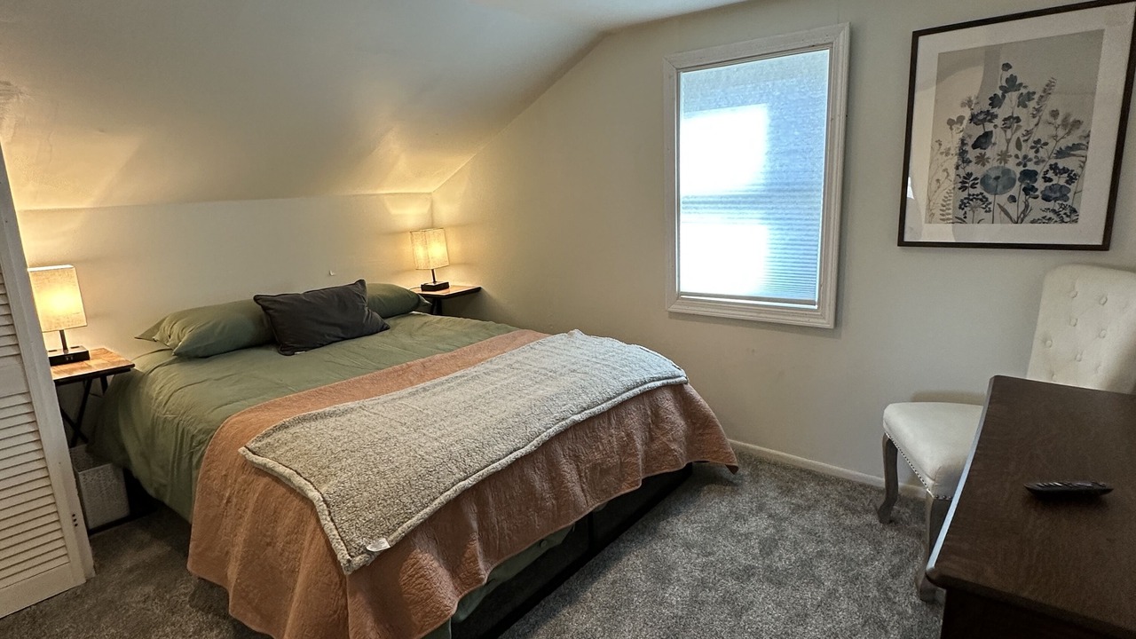 Photo of Bedroom in Burghill