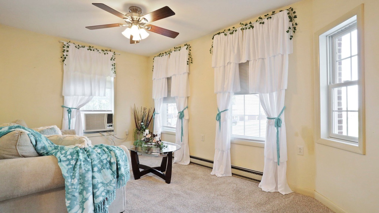 Photo of Livingroom in Chambersburg