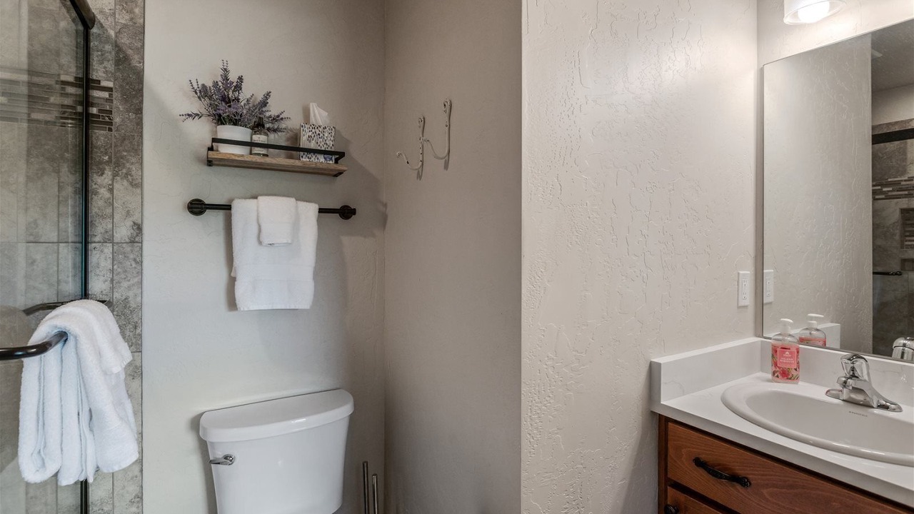 Photo of Bathroom in Dover Bay
