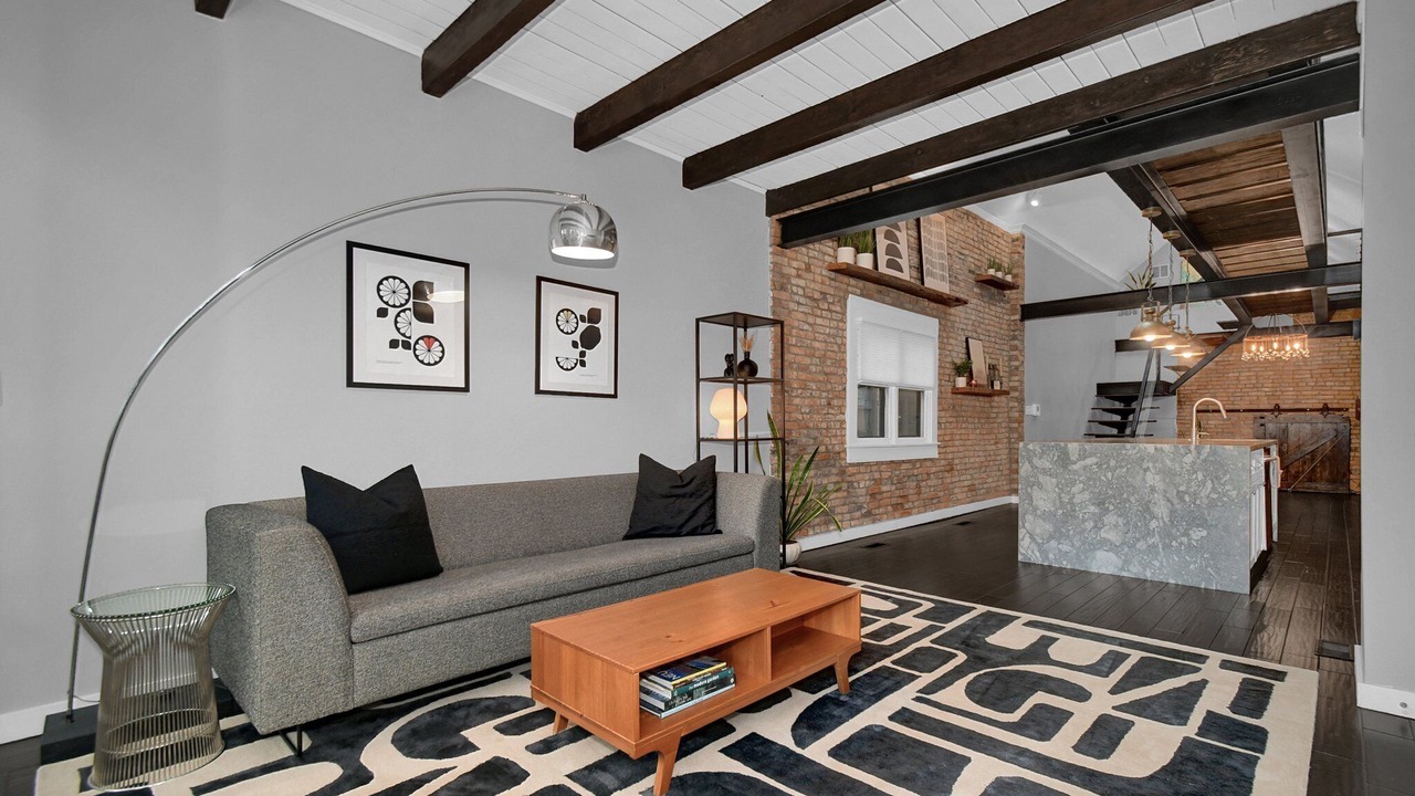 Photo of Livingroom in Downtown Columbus