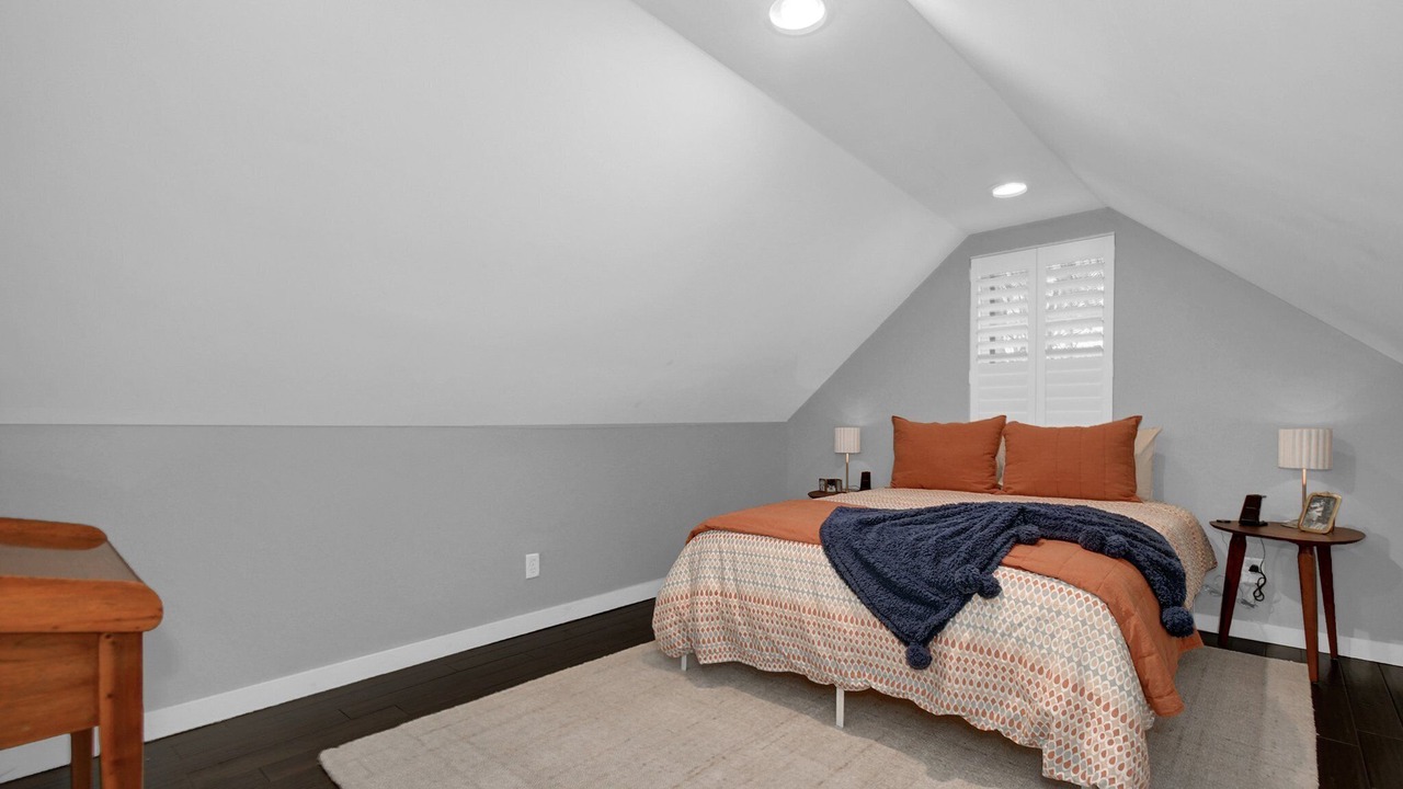 Photo of Bedroom in Downtown Columbus