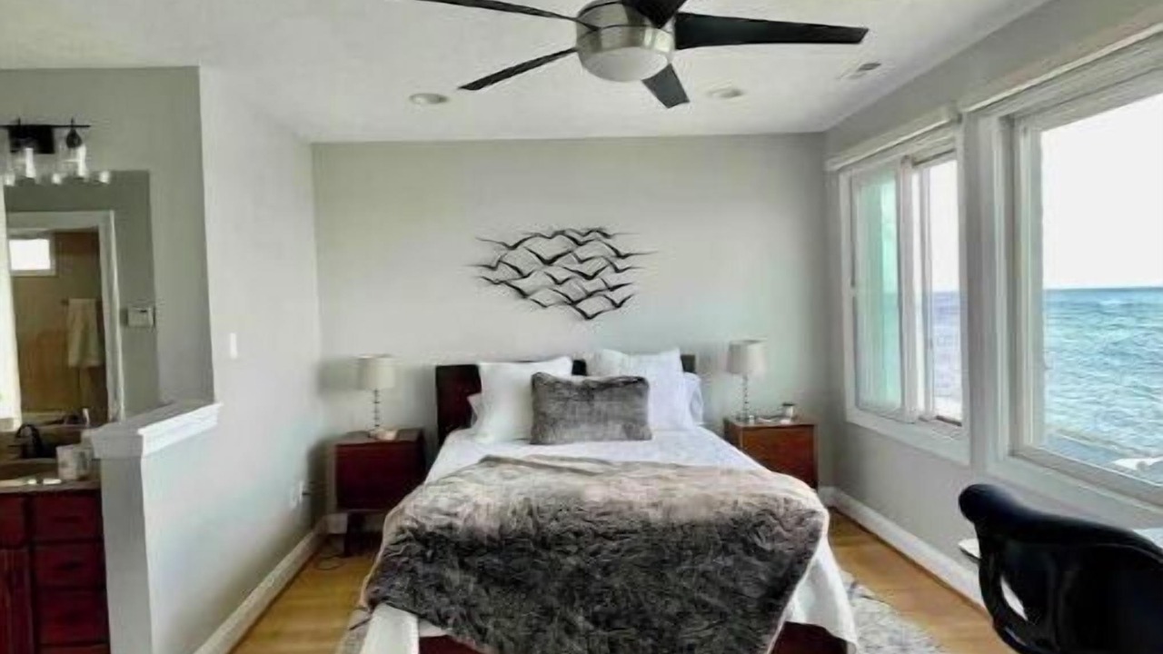 Photo of Bedroom in North Beach