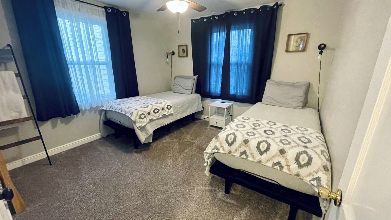 Photo of Bedroom in Dallastown