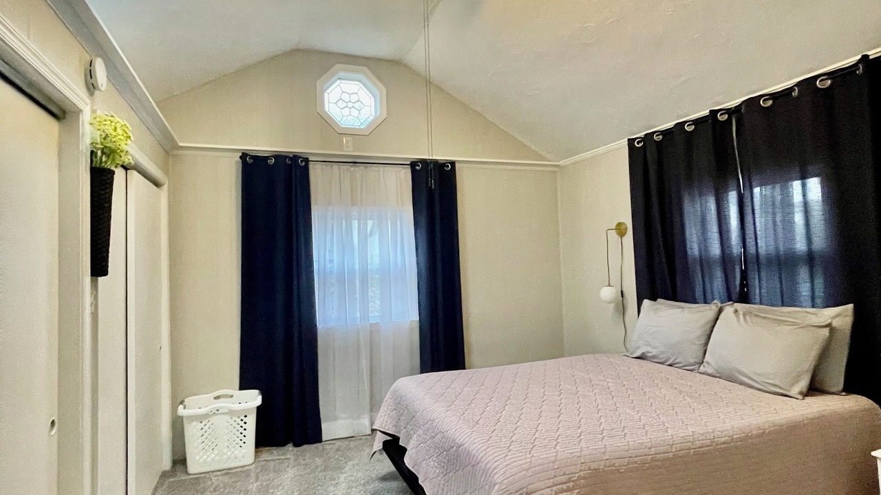 Photo of Bedroom in Dallastown