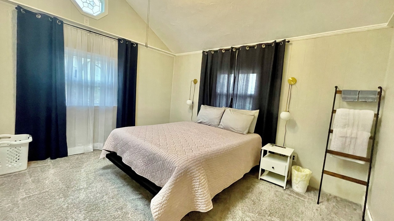Photo of Bedroom in Dallastown