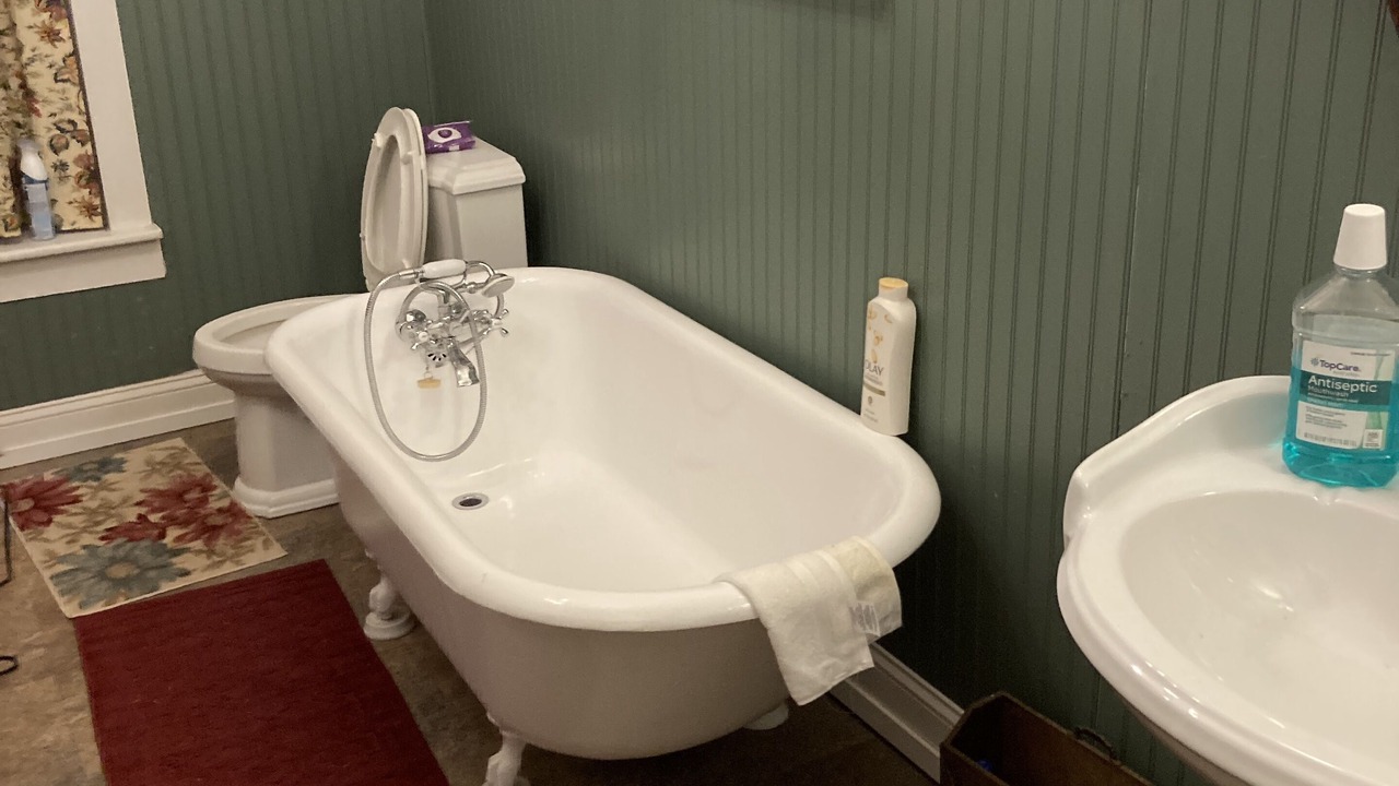 Photo of Bathroom in Uniontown