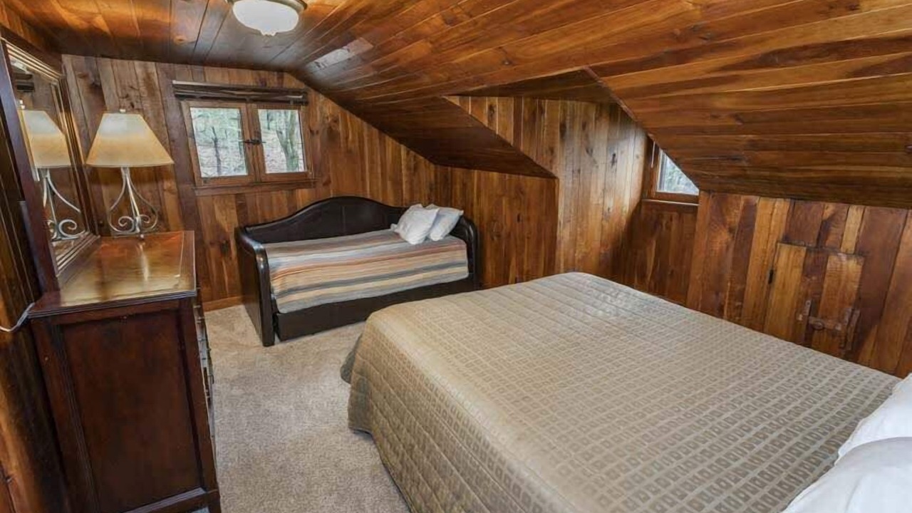 Photo of Bedroom in Seven Springs