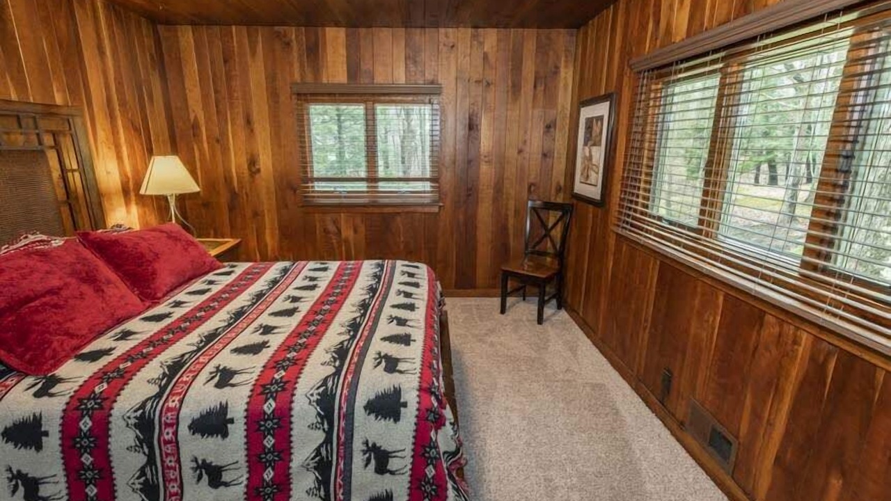 Photo of Bedroom in Seven Springs
