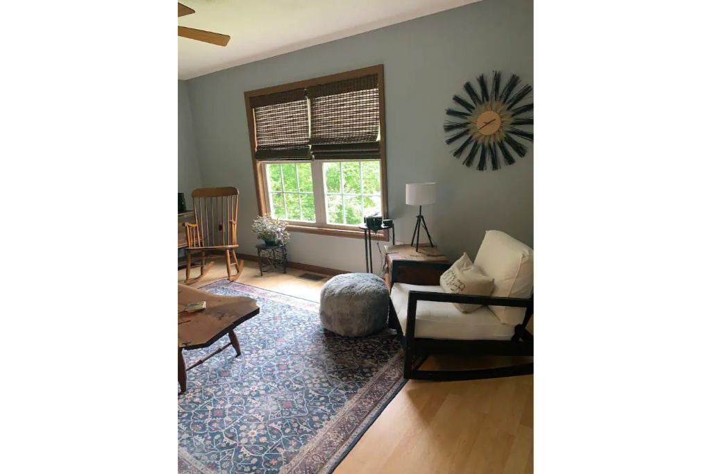 Photo of Livingroom in Berea