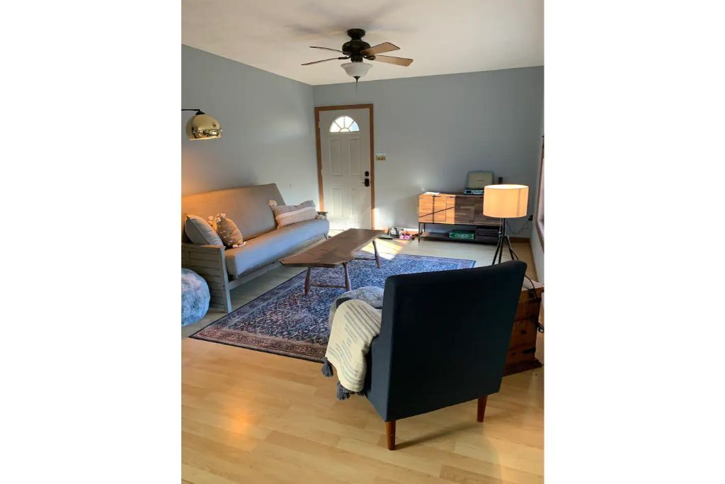 Photo of Livingroom in Berea