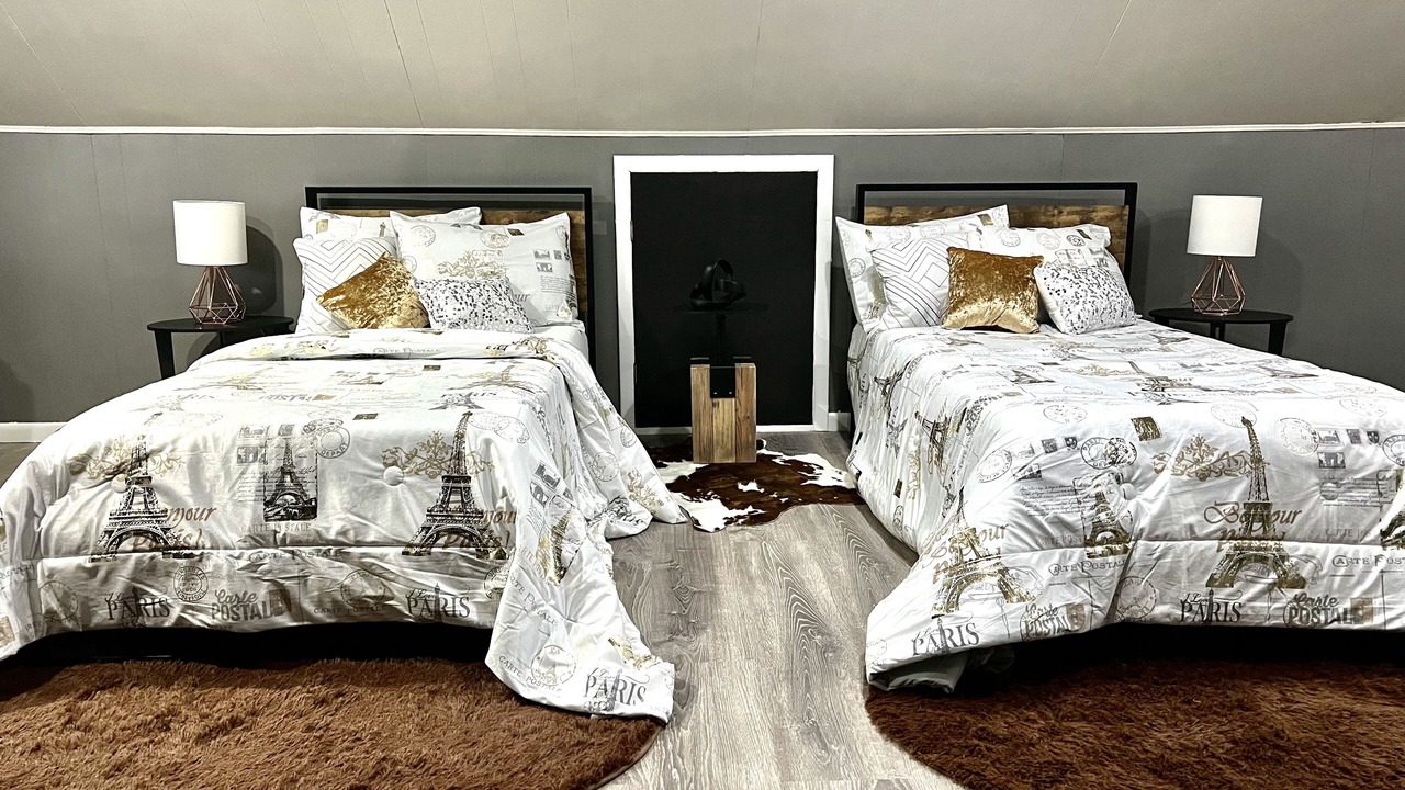 Photo of Bedroom in Youngstown