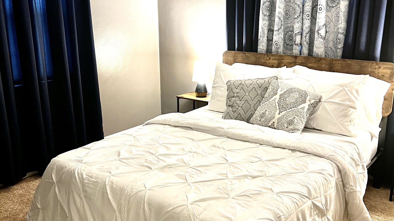 Photo of Bedroom in Youngstown