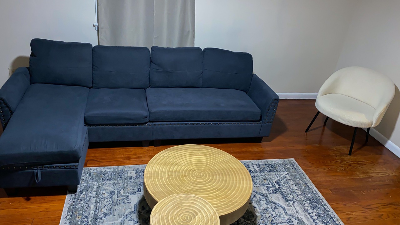 Photo of Livingroom in Hillside