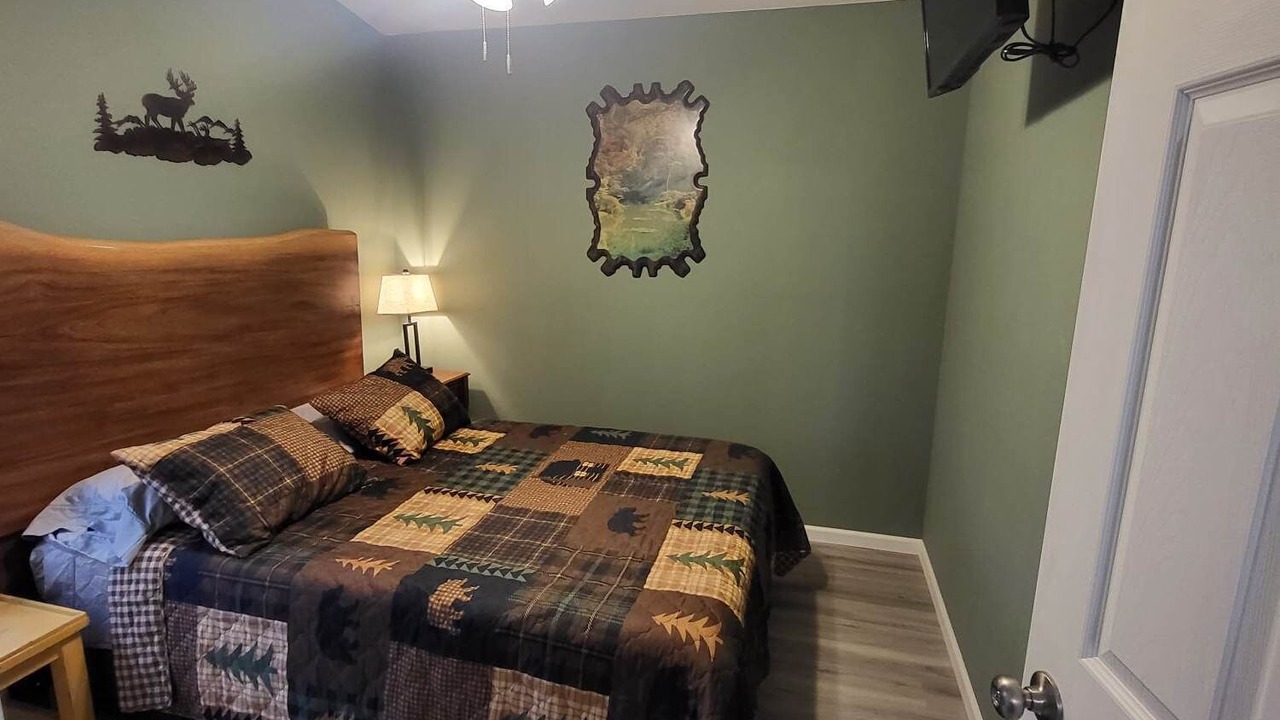 Photo of Bedroom in Thomas