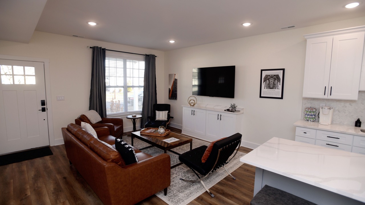 Photo of Livingroom in Louisville