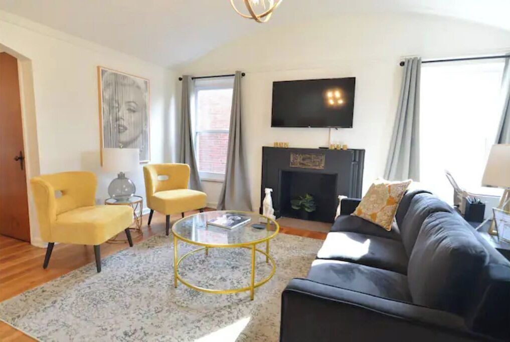 Photo of Livingroom in Grandview Heights