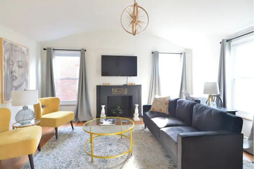 Photo of Livingroom in Grandview Heights