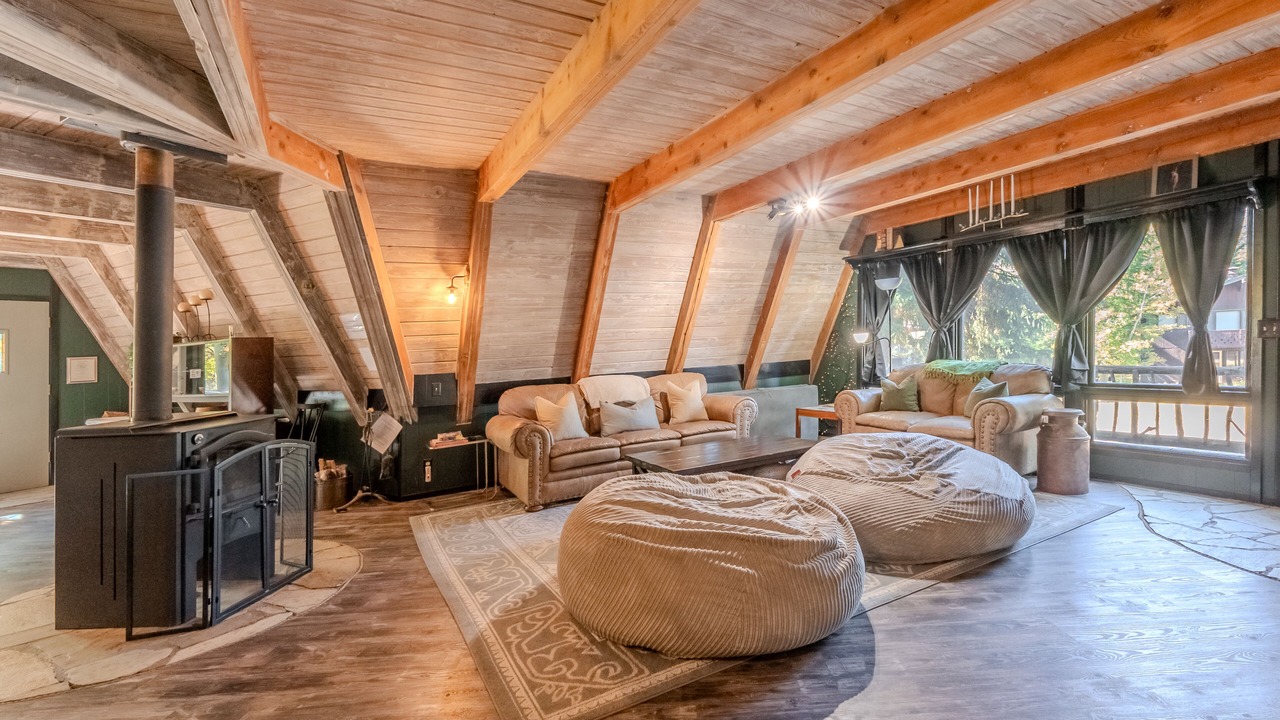Photo of Livingroom in McCall