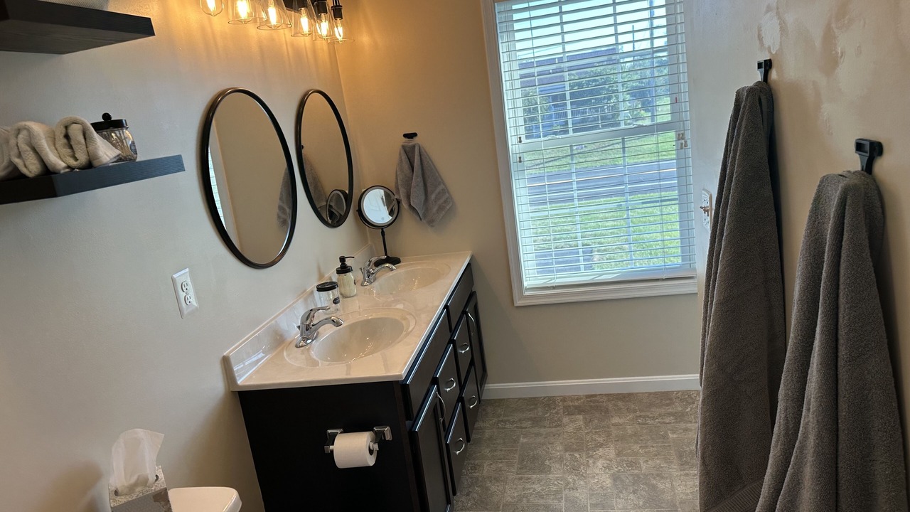 Photo of Bathroom in Emmitsburg