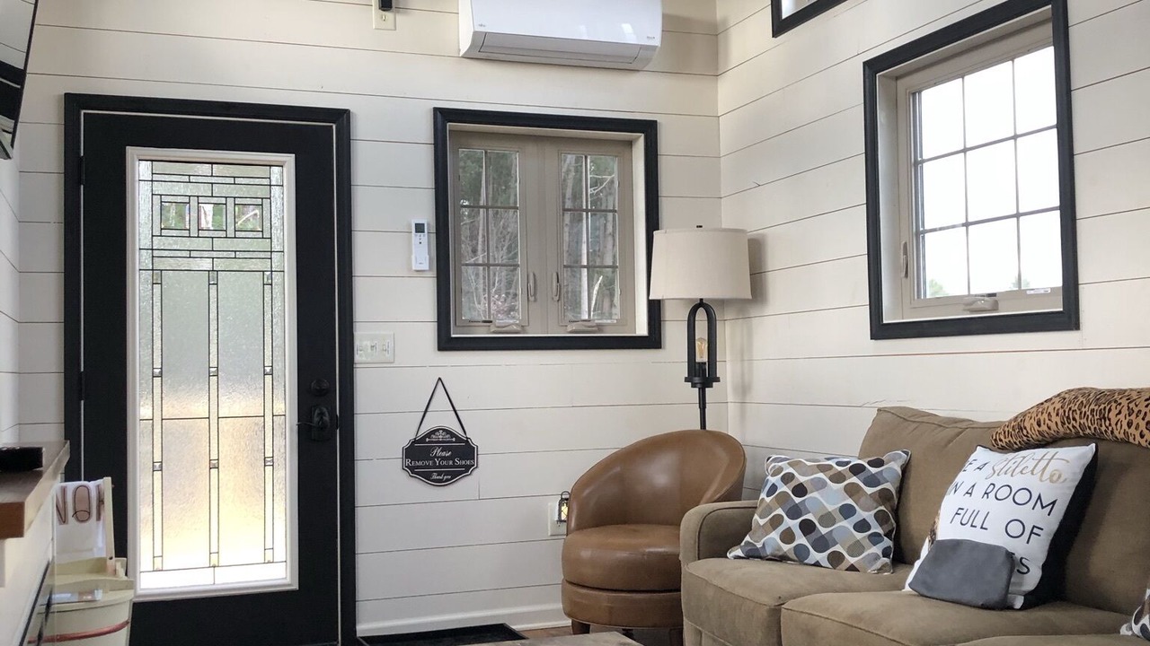 Photo of Livingroom in Mount Jackson