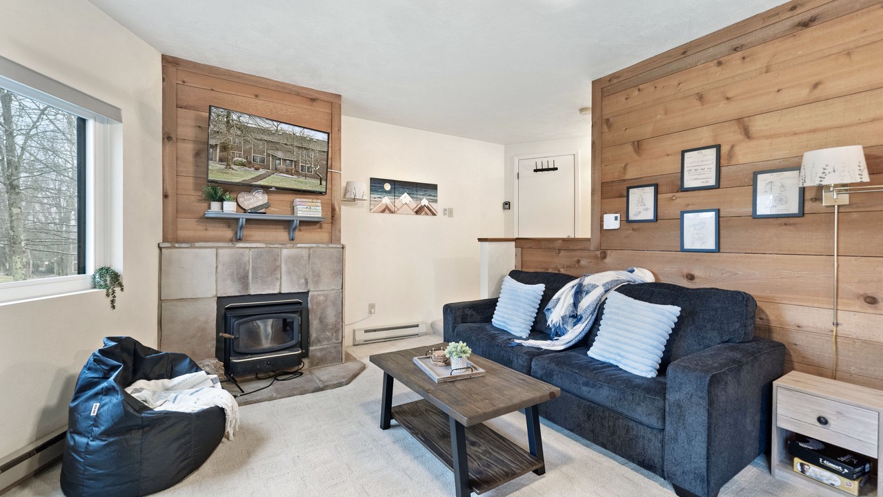 Photo of Livingroom in Hidden Valley