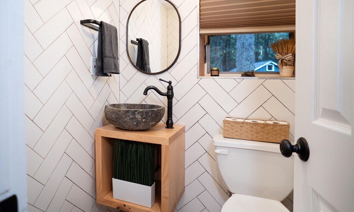 Photo of Bathroom in Pond Eddy